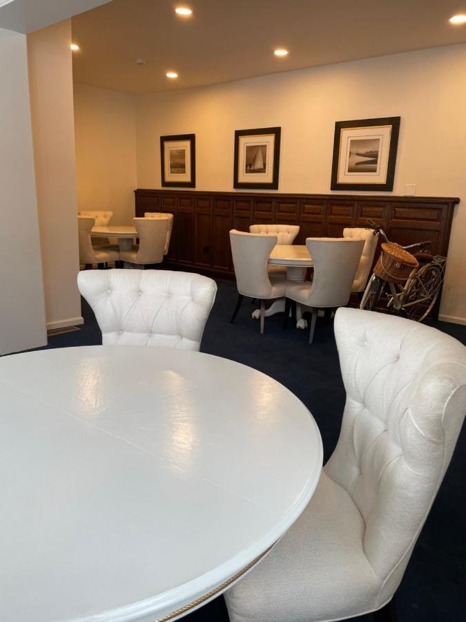The Argus & Cocktail Lounge 4* Albany