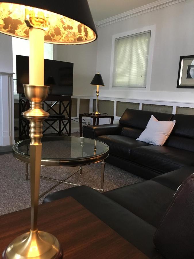 The Argus & Cocktail Lounge 4* Albany